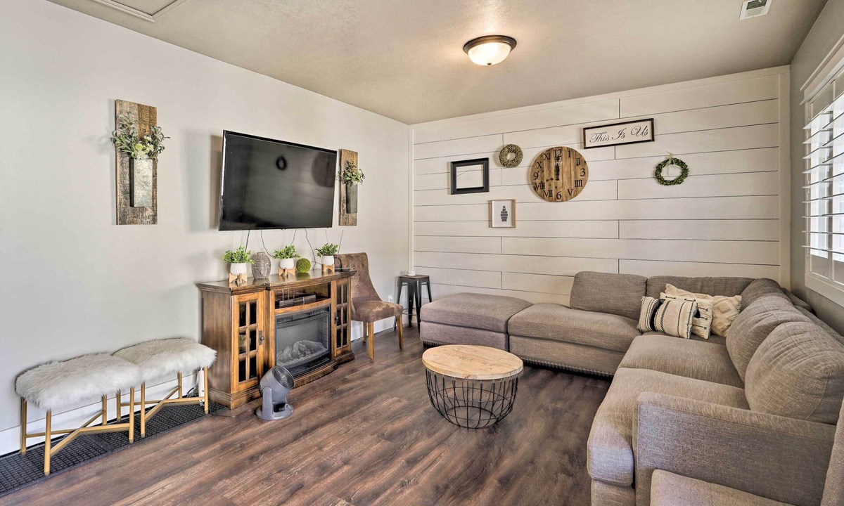 Woods Cross House | Woods Cross Vacation Rental w/Hot Tub!
