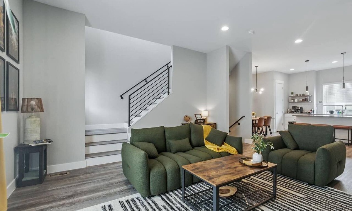 Lamar Heights Area House | Work & Relax, Sauna, King Bed, w Garage Near Red Rocks
