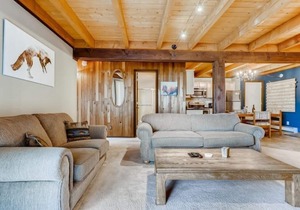 Beautiful Views, Central location, Hot tub and Club House F201