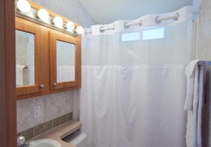 Bethpage Two-Bedroom Cottage 12 in Urbanna