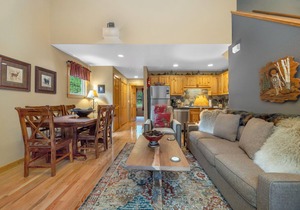 Fall River Riverfront Condo + Private Hot Tub