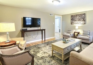 Heated Pool Access | 5*Clean | Flex Cancelation in Savannah
