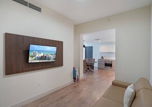 Hollywood Beach Retreat -Rooftop Pool and Views-CS19