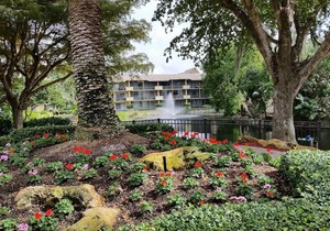 Parkshore resort apartment in Naples