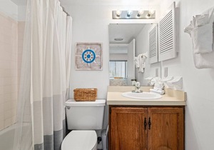 Poolside St. Augustine Condo – Walk to Beach, Sleeps 4 in St. Augustine