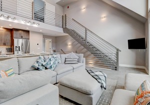 Slopeside Villa 135 I Private Hot Tub I Ski Views I Bunk Room I Fire Table I Discounted Attractions