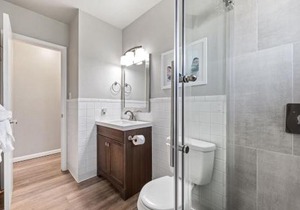 Stunning Downtown Condo - 5 min walk to Old Town!