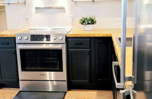 Arvada House | $0 Fees-Hot Tub, Lake View Oasis-Near Shops/Dining