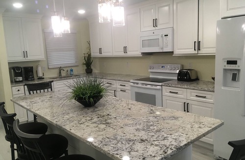 Winthrop Holding Condo | #106 First Floor, Direct Ocean Front, 2 King Beds, 1 Queen Murphy, Dog Free 20#
