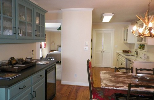 Crested Butte House | 123 Maroon | Classic Crested Butte Home | Walk to Elk | Dog Friendly | Gas Grill