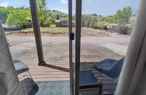 Fort Collins Apartment | 1BR Mountain View Studio with Fireplace,Deck,Views