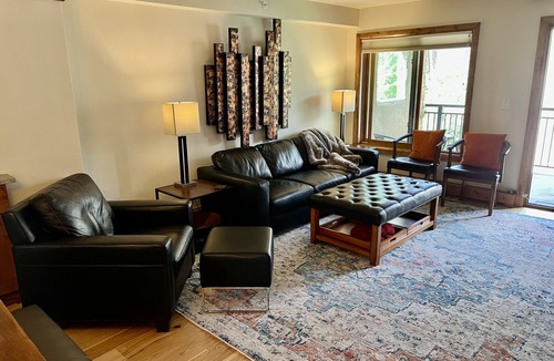 Vail Condo | 2 Bd/2 Ba Condo on Bus Route W/Garage Parking, WiFi