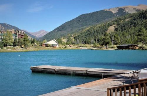 Lakeside Village Apartment | 2 Bedroom Condo