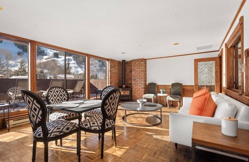 Downtown Condo | 2-Bedroom Top Floor View Condo in Downtown Aspen