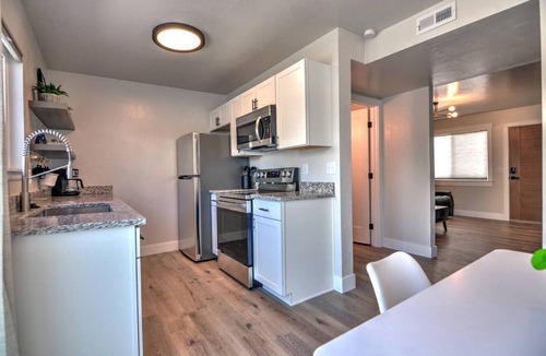 Grand Junction House | 2 BR Townhome, Free WiFi, Parking & Laundry. Pets Welcome