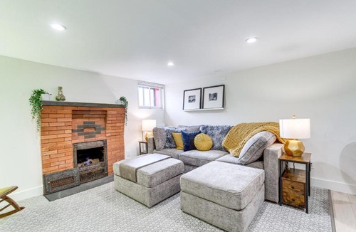 City Park Apartment | 2 Mi to Downtown Denver: Stylish Gem w/Fireplace!