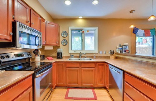 Frisco House | 2 Mi to Frisco Ski Hill: Mountain Home w/Hot Tub!