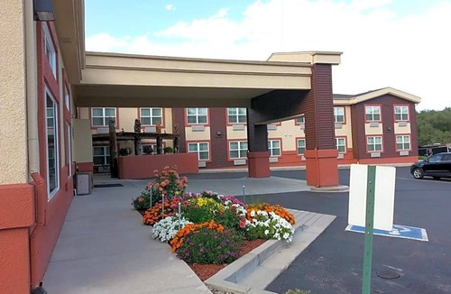 Manitou Springs Hotel | 2-Star Hotel ∙ Days Inn by Wyndham Manitou Springs