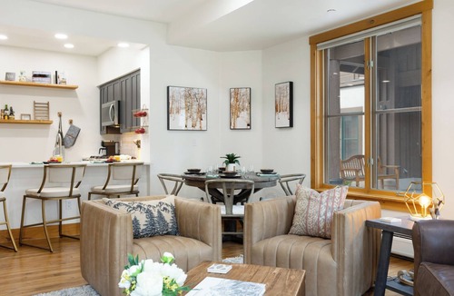 Beaver Creek Condo | 2BR Villa Montane 118, w/outdoor pool, hot tub, fitness center, theatre room
