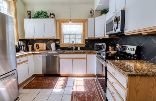 Leadville Cabin | 2BR w/Loft - Fireplace, BBQ, Horseshoe Pit
