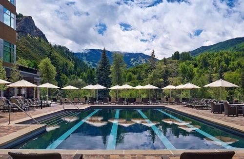 Avon Hotel | 2BR with kitchen at Resort Hotel steps to the Beaver Creek Gondola.