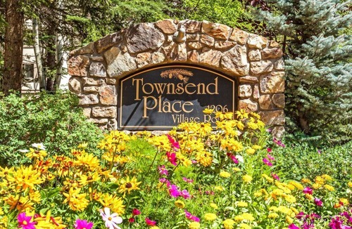 Beaver Creek Condo | 3/2 Ski In/Out BEAVER CREEK, steps to Village, Townsend Place A307
