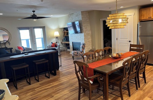 Silvercreek Condo | 3 Bed/Bath Updated Condo 50 Steps to Main Lift w/30-Foot Balcony Facing Ski Runs
