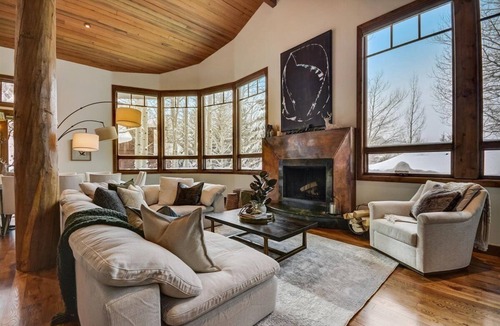 Deer Valley House | 3 Master Suites!! - Super Spacious - Lower Deer Valley Home