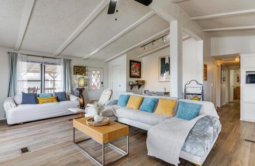 Greenehaven House | 3 Mi to Lake Powell! Desert Escape w/Valley Views