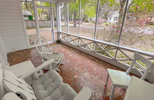 Gainesville House | 3 min walk to UF stadium, Tailgate, 10 guests