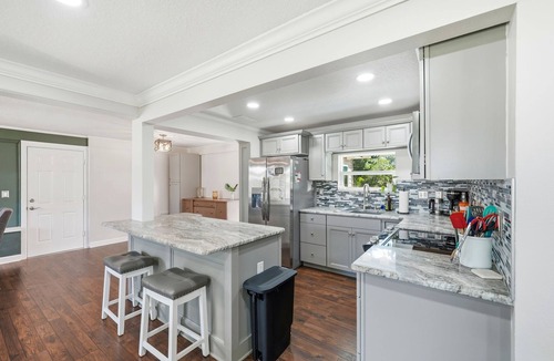 Mount Dora House | 3 Mins to Downtown Mount Dora~Spacious~Renovated