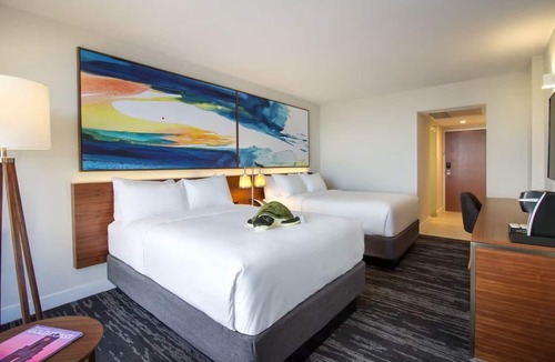 Central Beach Hotel | 3 Modern Units | Heated Pools | Near Fort Lauderdale Beach Park - 0.3 miles