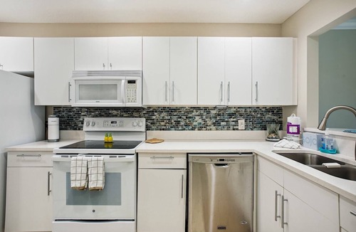 Butler Beach Condo | 30% Off Monthly + Free Tickets on Short Stays!