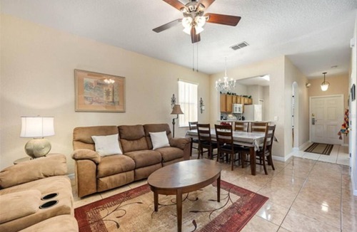 Regal Palms House | 4 bdrm townhouse - 2 king size bdrm suites; next to pool, lazy river and Disney!