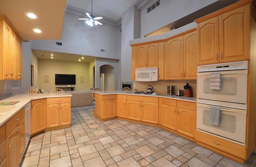 Page House | 4 Bedroom Home by Lake Powell, Antelope Canyon and Horseshoe Bend with Pool!