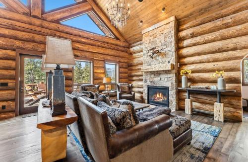 Breckenridge Heights House | 4BR Breckenridge Retreat with Fire Pit
