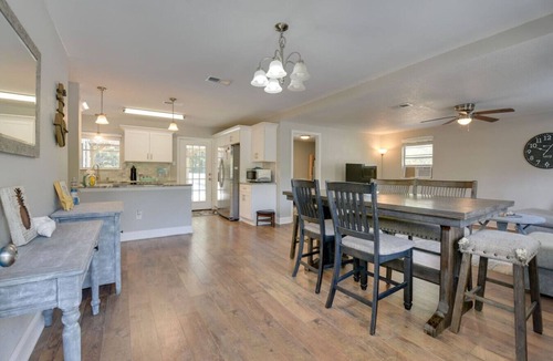Ocean City House | 4BR Near Beach w/Pool & Games – Family Retreat