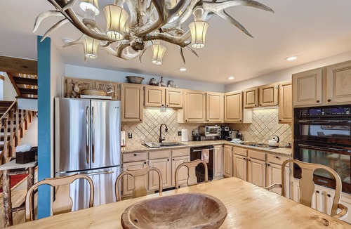Eagle-Vail House | 59 E Coyote Circle, Eagle-Vail Golf Course Duplex, Pet Friendly, Near Vail and Beaver Creek