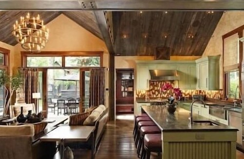 Aspen House | 6/6 Newly Remodeled Home, Patio, Hot Tub, In Town