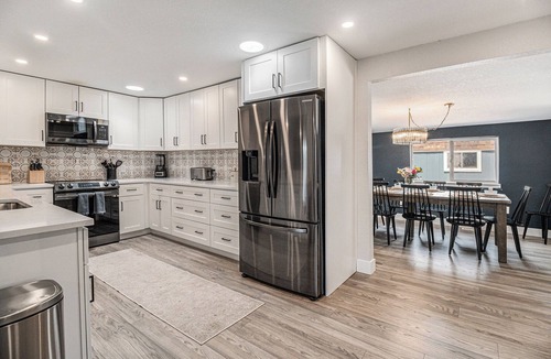 Westminster House | 6-bedroom Retreat - Game + Movie Room - Fire Pit - 15 min to Denver + Boulder