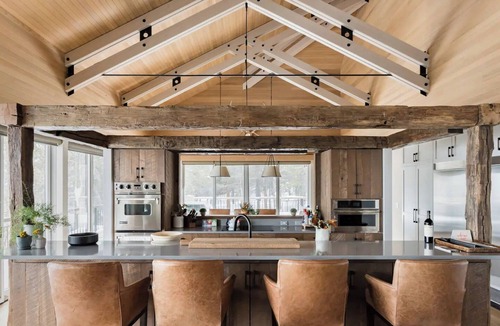 Crested Butte House | 70 Acre Retreat, Epic Views, Hot Tub, En-Suites, 10 Min to CB