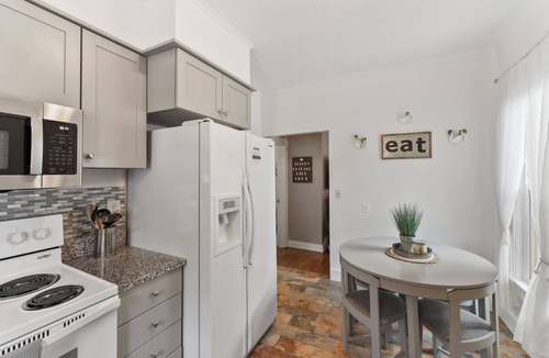 Colorado Springs House | 8/10 -8/12 now available! 3 bedroom Downtown with Firepits and backyard