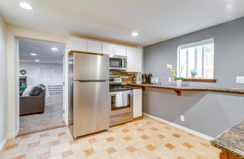 Highland Park Apartment | 9 Mi to Dtwn Denver: Aurora Vacation Rental