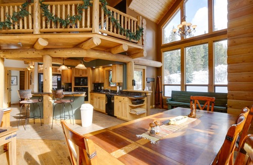 Valley of the Blue Cabin | 9 Mi to Slopes! Hot Tub Hideaway in Breckenridge