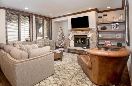 Highlands Townhomes House | 96 Highlands Slopeside 210 Beaver Creek
