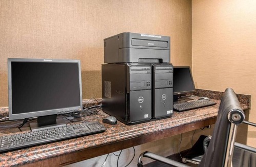 Northfield House | A relaxing stay near the Denver airport!
