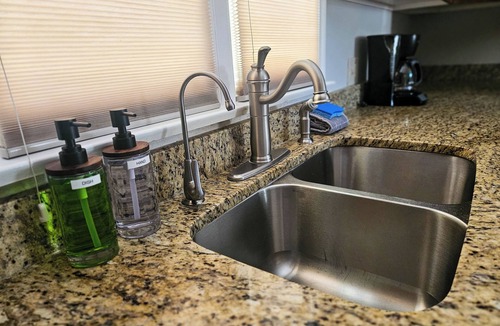 La Verkin House | Adorable 2 Bedroom Home - Minutes from ZION National Park