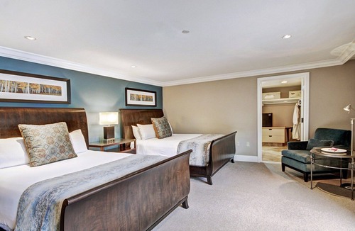 Vail Hotel | Alpine Luxury Room | 2 Queen Beds | On-site Pool!