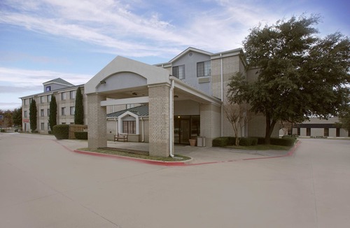 Addison Hotel | Americas Best Value Inn Addison Dallas