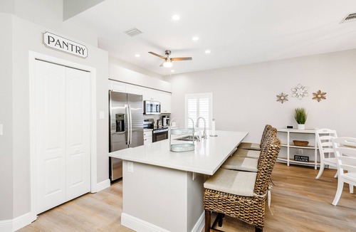 Falcons Glen House | Apr–Sept! Special Rate Offer. Remodeled Pool Home + Players Club in Lely Resort